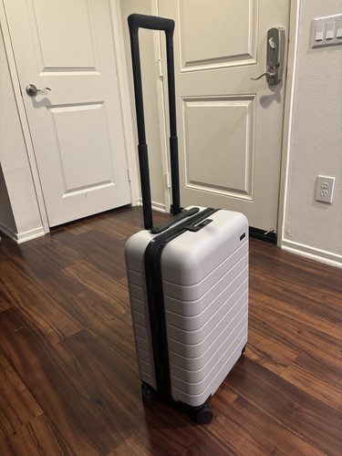 Away travel carry cloud - travel,