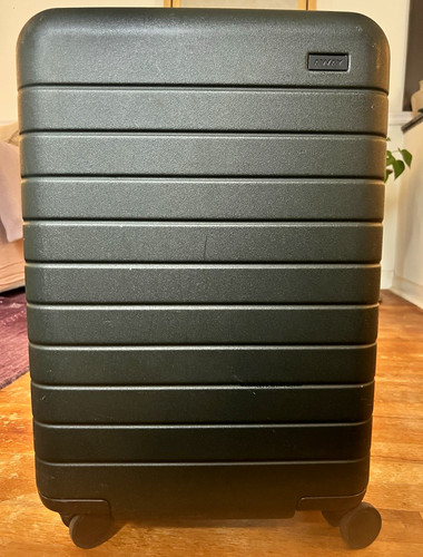 Away bigger carry - carry-on, hardcase